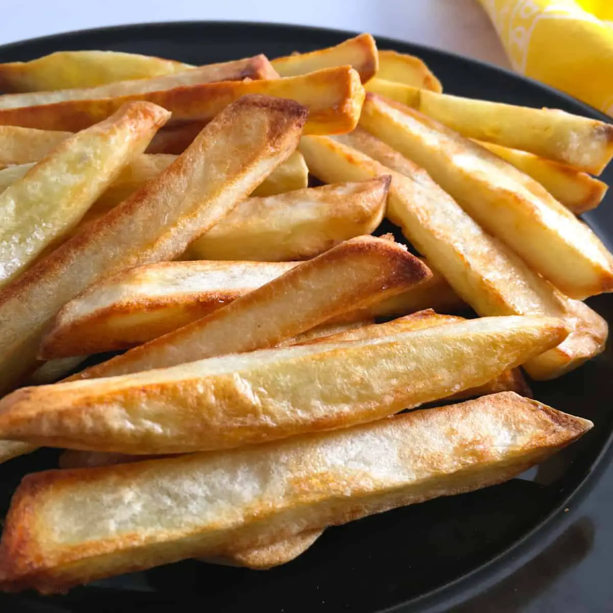 Air Fryer Frozen French Fries (Healthy Recipe)
