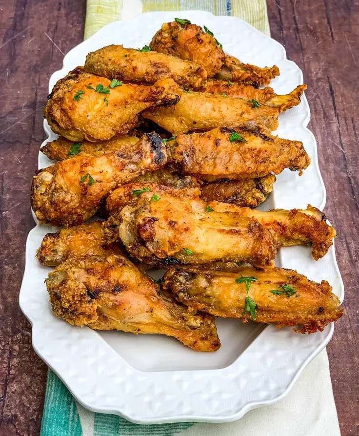 Crispy Air Fryer Fried Chicken Wings is the best quick and easy recipe ...