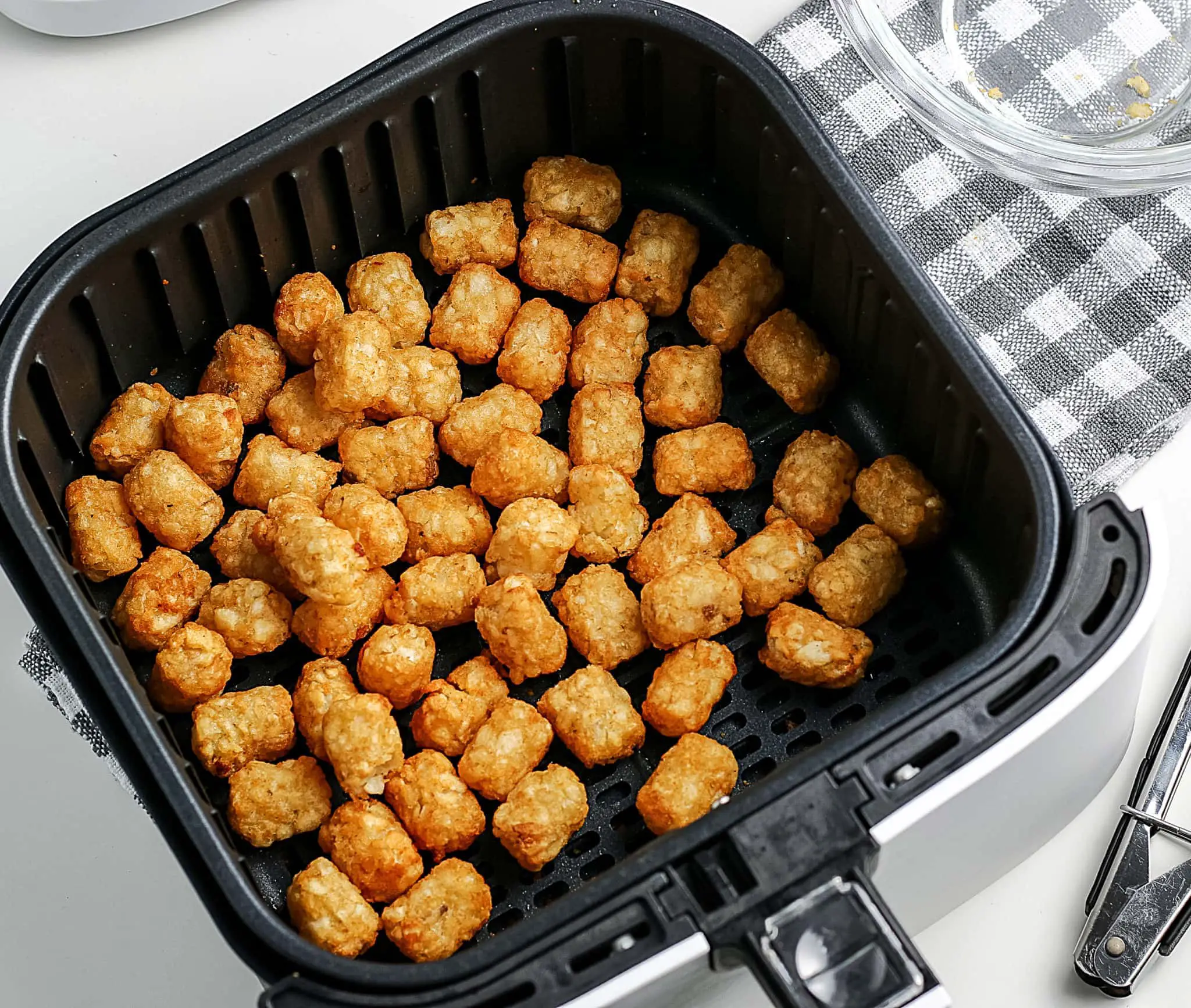 Easy Air Fryer Tater Tots